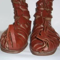 Римская военная обувь (калиги) 0