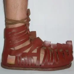 Римская военная обувь (калиги) 2