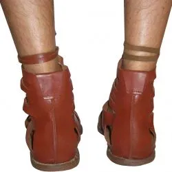 Римская военная обувь (калиги) 3