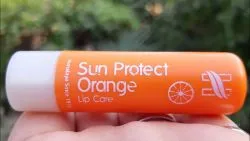 Солнцезащитный бальзам для губ Апельсин Хималая SPF 30 & PA+++ (Orange Lip Care Himalaya) 4.5 г 2